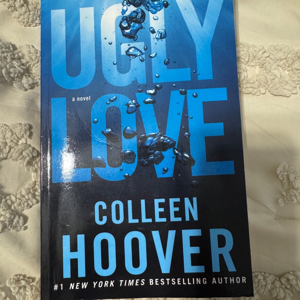 Ugly Love by Colleen Hoover